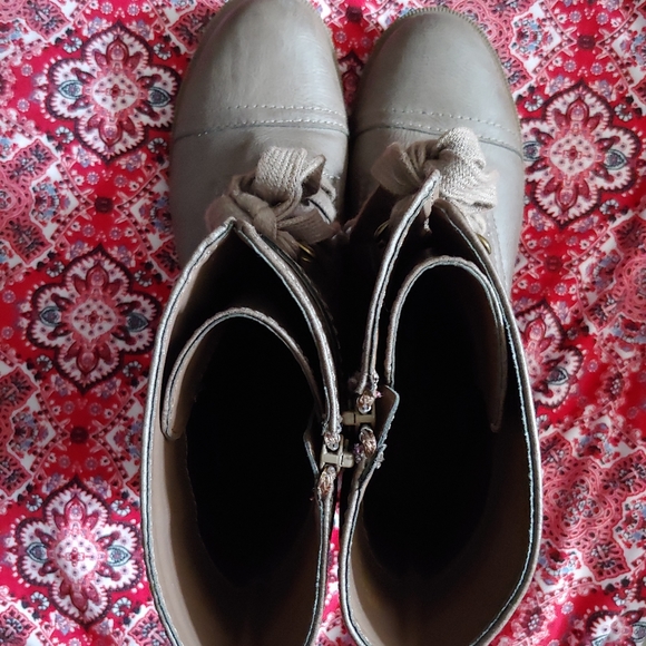 Rampage Zip & Lace Brown Boots - Picture 7 of 8